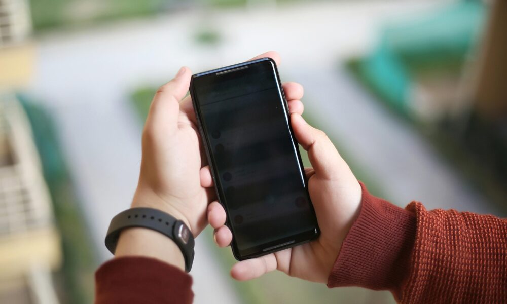 2025’te Çıkacak Akıllı Telefonlar: Hangi Özellikler Öne Çıkıyor?